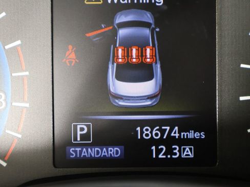 Used 2023 INFINITI Q50 Luxe image 39