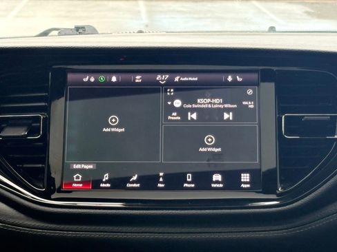 Used 2022 Dodge Durango GT image 15