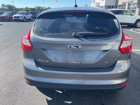 Used 2012 Ford Focus SE image 3