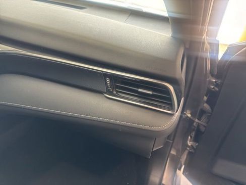 Used 2022 Toyota Camry SE FWD image 20