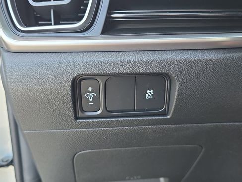 New 2026 Kia Sorento S FWD image 25