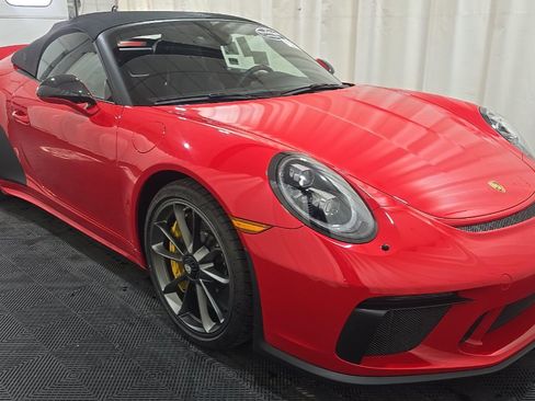 Used 2019 Porsche 911 Speedster RWD image 6