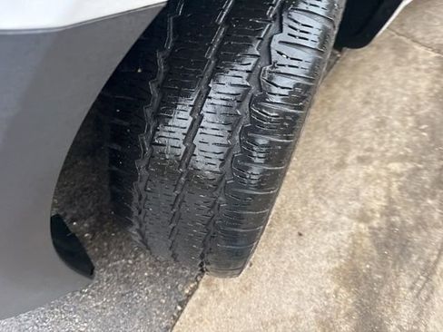 Used 2023 Mercedes-Benz Metris image 9