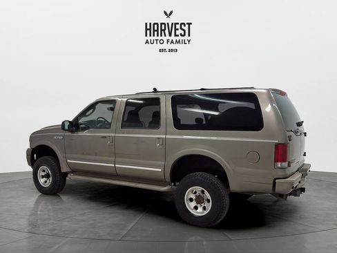 Used 2005 Ford Excursion Limited AWD/4WD image 3