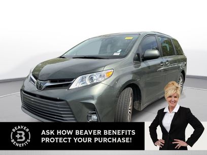 Used 2019 Toyota Sienna XLE w/ XLE Navigation Package