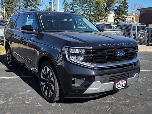 New 2025 Ford Expedition Platinum w/ Platinum Ultimate Package image 14