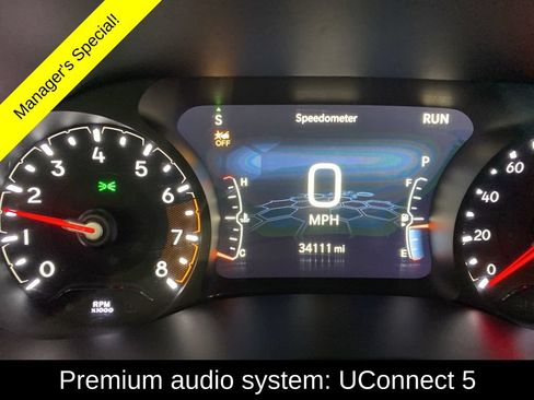 Used 2025 Jeep Compass Trailhawk AWD/4WD image 4