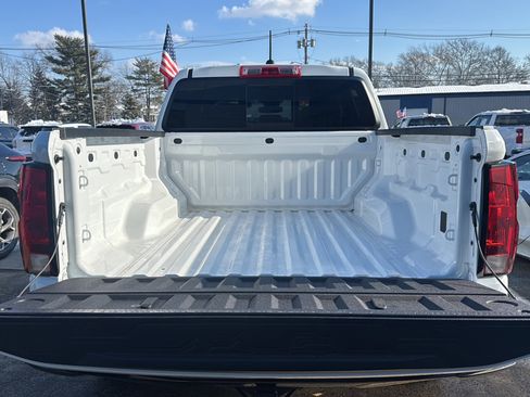 Used 2026 Chevrolet Colorado Trail Boss image 33