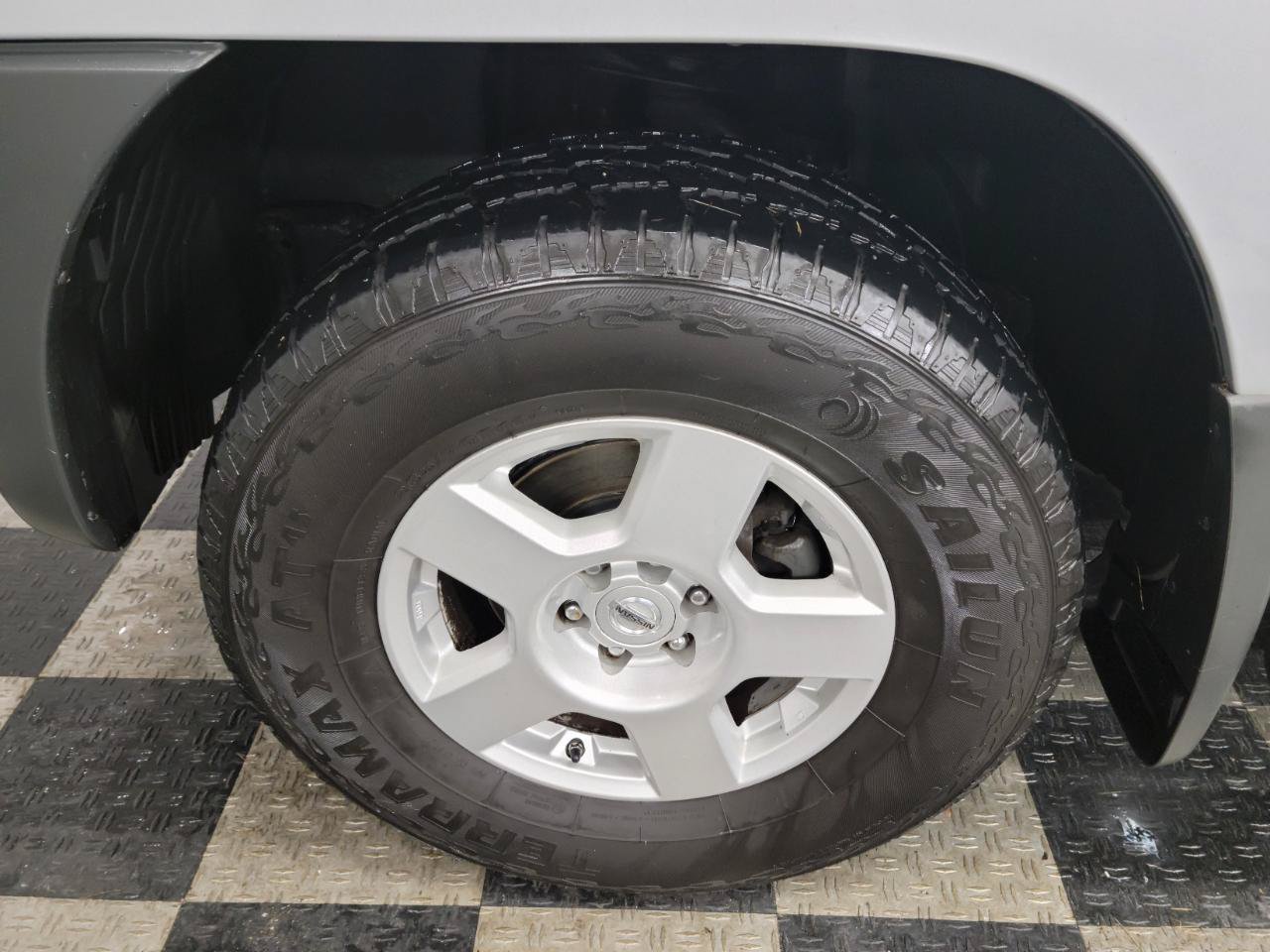 Used 2007 Nissan Xterra S w/ Tow Pkg AWD/4WD image 24