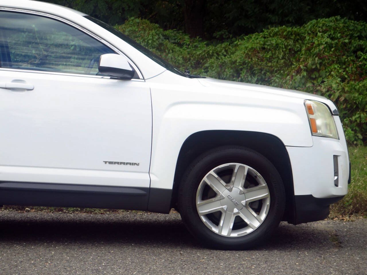 Used 2011 GMC Terrain SLT w/ Cargo Package FWD image 31