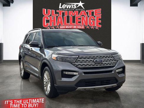 Used 2022 Ford Explorer Limited w/ Equipment Group 301A image 6