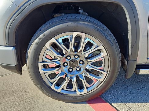 Used 2023 GMC Sierra 1500 Denali Ultimate image 5