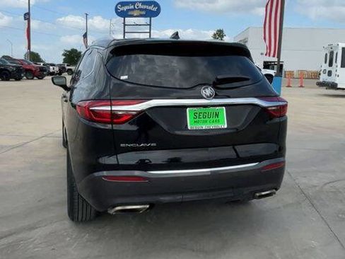 Used 2020 Buick Enclave Essence FWD image 7