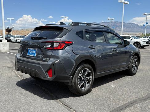 Used 2024 Subaru Crosstrek 2.0i Premium AWD/4WD image 5