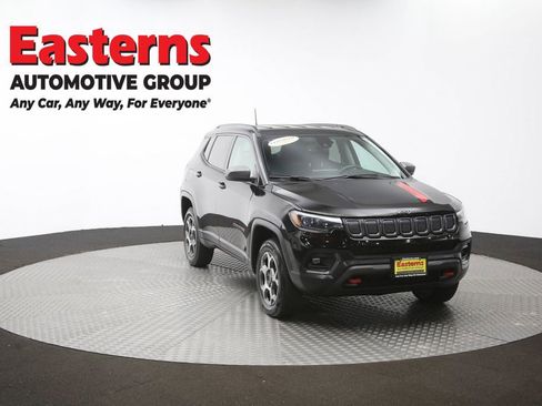 Used 2022 Jeep Compass Trailhawk w/ Trailhawk Elite Group image 54
