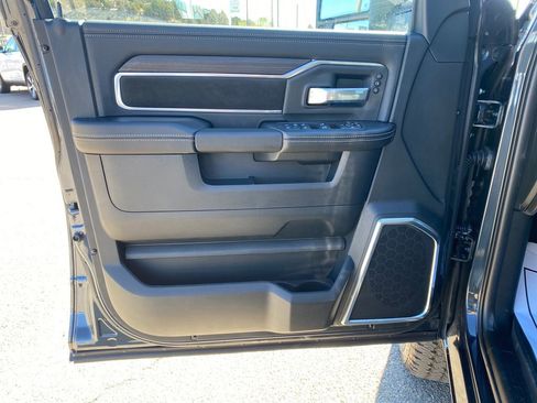 New 2026 RAM 2500 Laramie w/ Sport Appearance Package AWD/4WD image 23