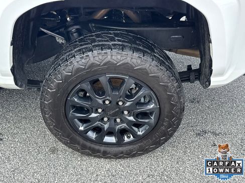 Used 2024 Toyota Tacoma SR image 20