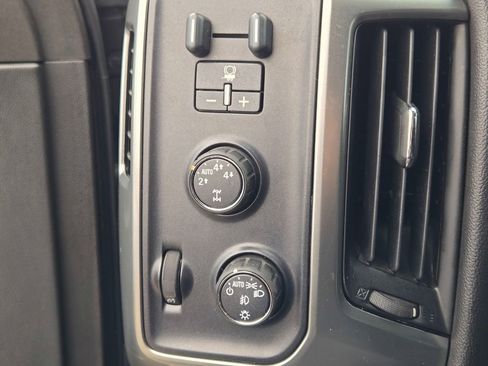 Used 2015 Chevrolet Silverado 1500 LT w/ All Star Edition image 40