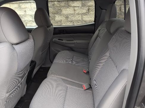 Used 2012 Toyota Tacoma 4x4 Double Cab image 22