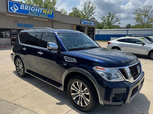Used 2020 Nissan Armada SL w/ Premium Package image 3