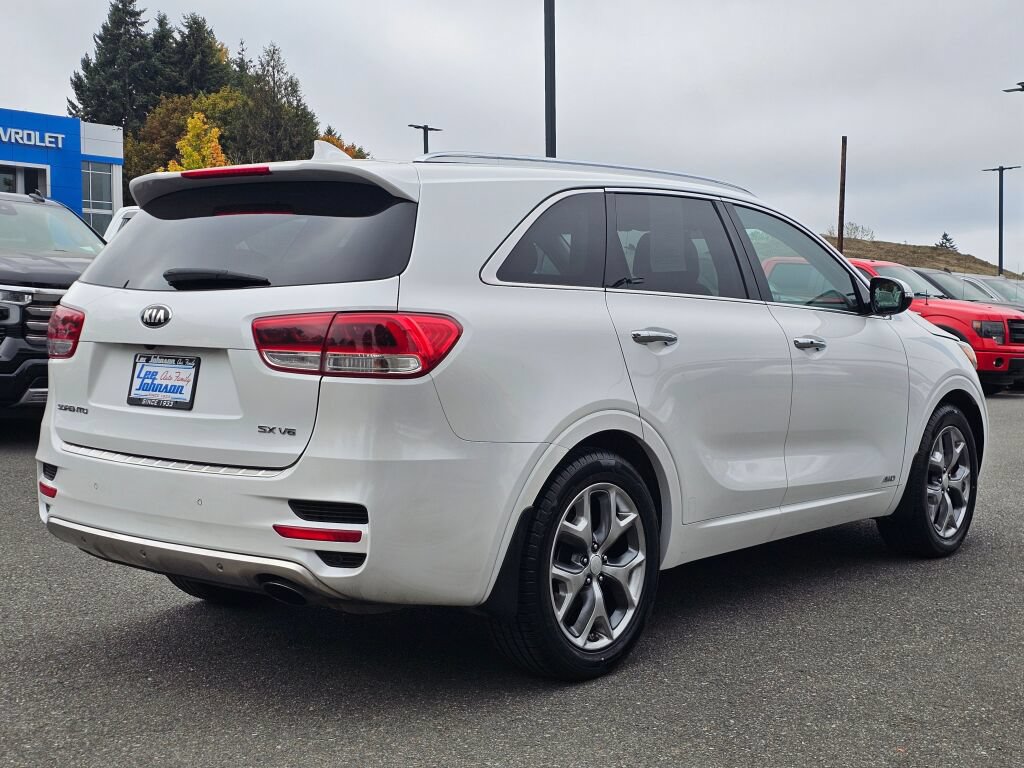 Used 2017 Kia Sorento SX AWD/4WD image 5