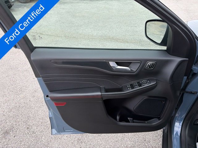 Certified 2023 Ford Escape ST-Line Elite w/ Premium Technology Package AWD/4WD image 12