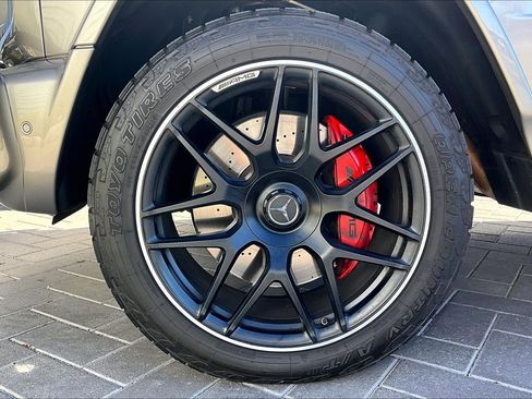 Used 2021 Mercedes-Benz G 63 AMG 4MATIC w/ Seat Comfort Package image 9
