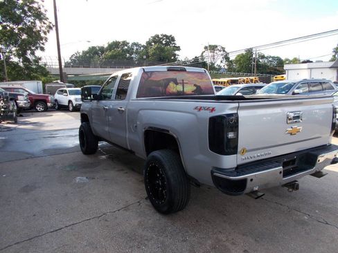 Used 2016 Chevrolet Silverado 1500 W/T w/ WT Convenience Package AWD/4WD image 5