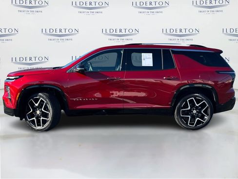 Used 2025 Chevrolet Traverse High Country w/ LPO, Floor Liner Package image 9