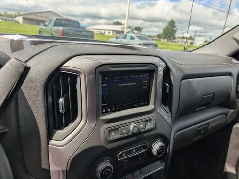 Used 2020 Chevrolet Silverado 1500 Custom w/ Custom Value Package AWD/4WD image 20