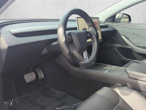 Used 2024 Tesla Model 3 Performance image 9