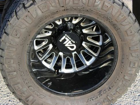 Used 2024 RAM 3500 Big Horn image 16