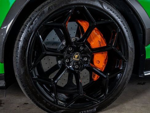 Used 2023 Lamborghini Urus Performante image 10