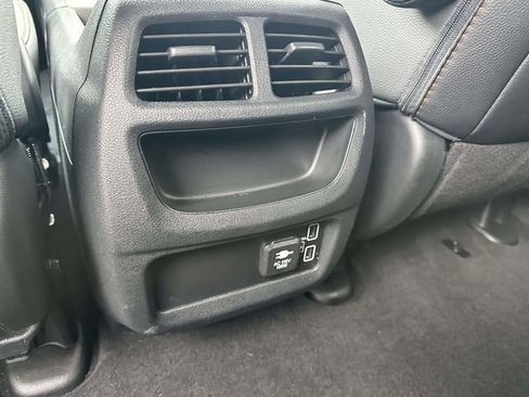 Used 2022 Honda Passport TrailSport image 10