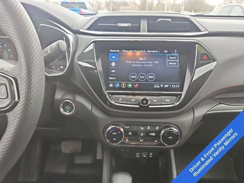 Used 2023 Chevrolet TrailBlazer RS w/ Convenience Package image 11