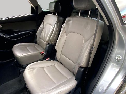 Used 2019 Hyundai Santa Fe XL FWD image 21