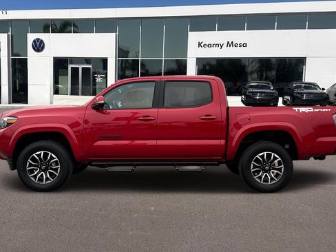 Used 2022 Toyota Tacoma TRD Sport image 7