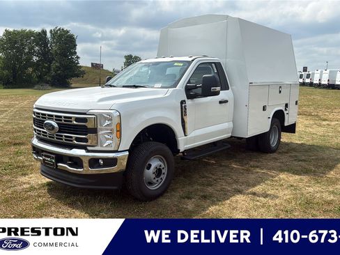New 2025 Ford F350 XL w/ XL Chrome Package AWD/4WD image 1