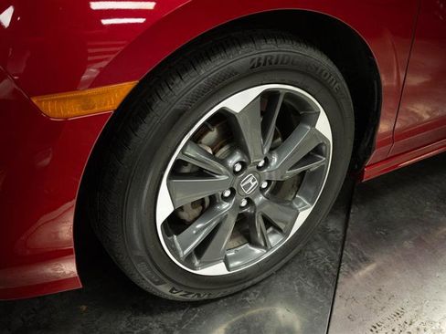 Used 2024 Honda Odyssey Elite image 4