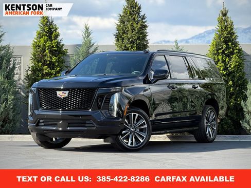 Used 2025 Cadillac Escalade ESV Sport AWD/4WD image 1