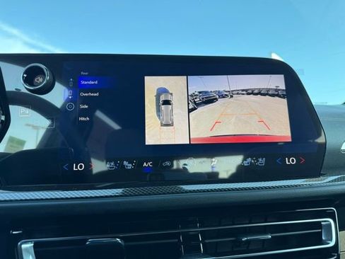 New 2026 Chevrolet Traverse High Country w/ LPO, Floor Liner Package image 26