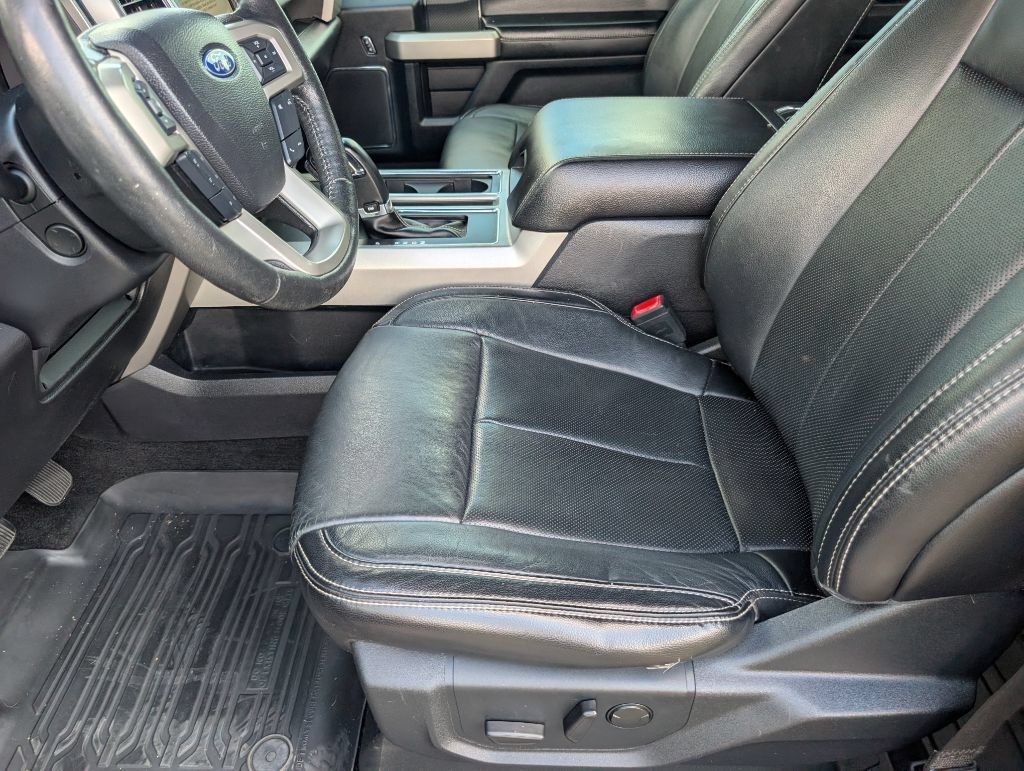 Used 2019 Ford F150 Lariat w/ Equipment Group 502A Luxury AWD/4WD image 8