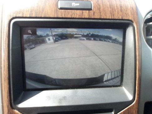 Used 2014 Ford F150 Lariat w/ Equipment Group 501A Mid AWD/4WD image 24