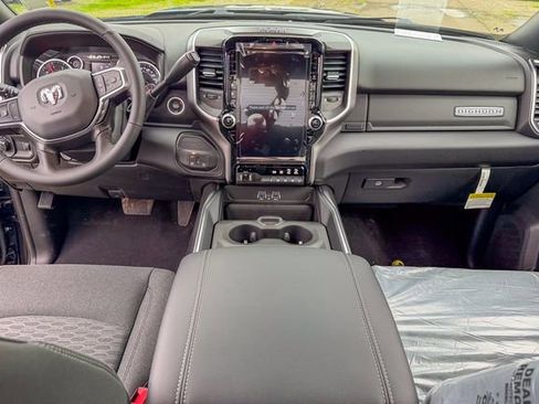 New 2026 RAM 2500 Big Horn AWD/4WD image 26