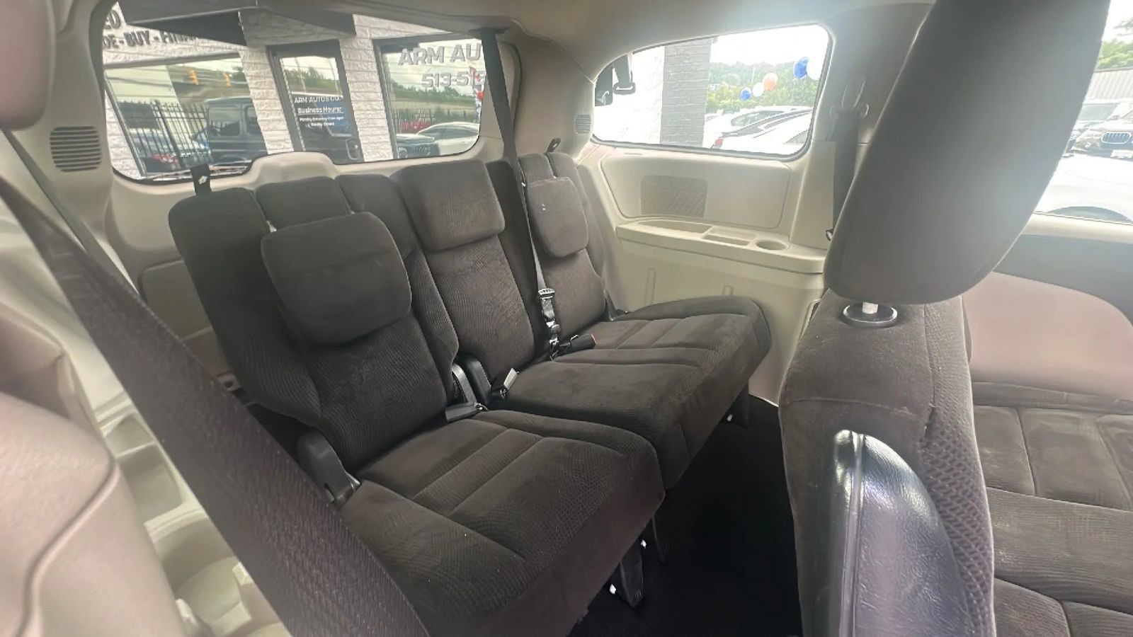 Used 2014 Dodge Grand Caravan American Value Package FWD image 41