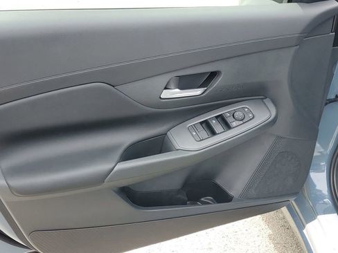 New 2026 Nissan Sentra SV FWD image 18