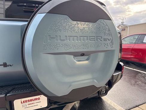 Used 2024 GMC Hummer EV 3X w/ Omega Edition AWD/4WD image 10