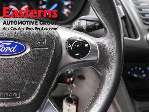 Used 2016 Ford Transit Connect XL image 16