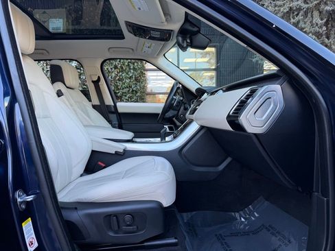 Used 2022 Land Rover Range Rover Sport HSE Dynamic image 33