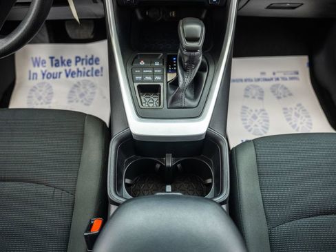 Used 2024 Toyota RAV4 LE AWD/4WD image 26